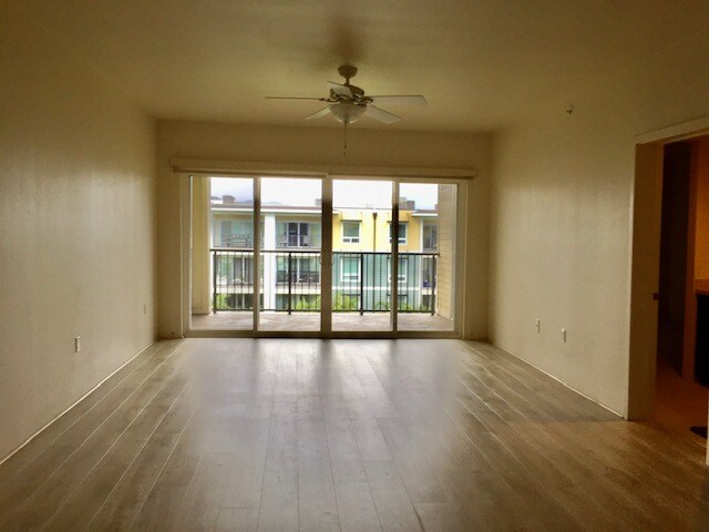 Building Photo - 437 Kailua Rd