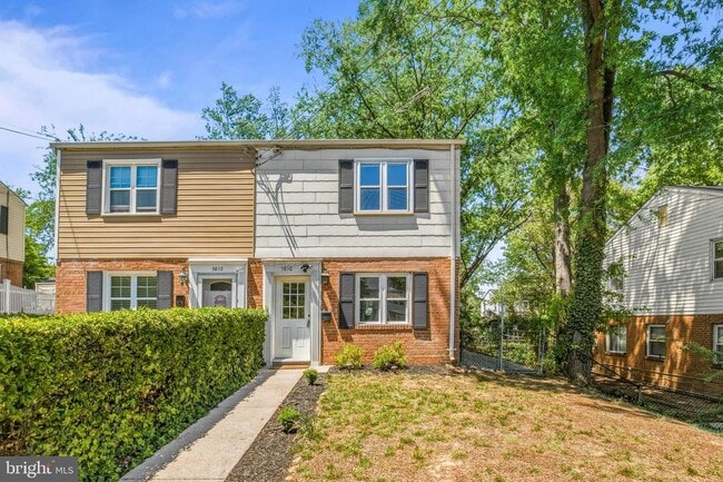 Building Photo - 5810 Fifer Dr