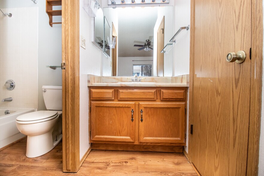 Building Photo - 5742 Stoney Pass Dr