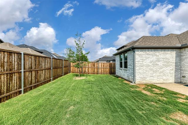 Building Photo - 222 Goosewood Dr