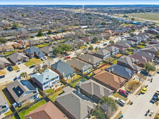 Building Photo - 8420 Silverbell Ln