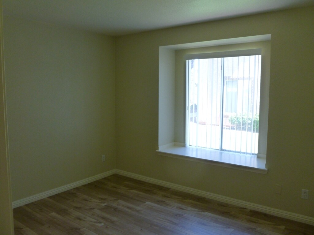 Building Photo - 7200 Pirates Cove Rd