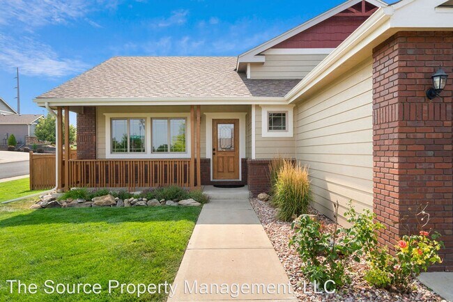 Building Photo - 3 br, 2 bath House - 4403 Cushing Dr