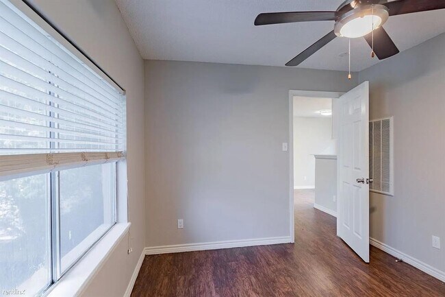 Building Photo - 4500 Witham Ln