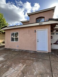 Building Photo - 989 St Germain Rd