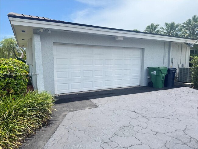 Building Photo - 7600 SW 174th St