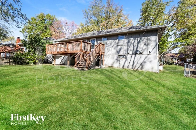 Building Photo - 8921 E 90 Terrace