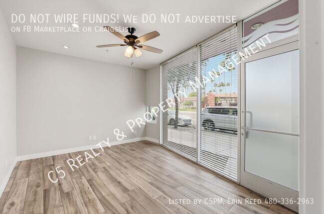 Building Photo - 1111 W University Dr