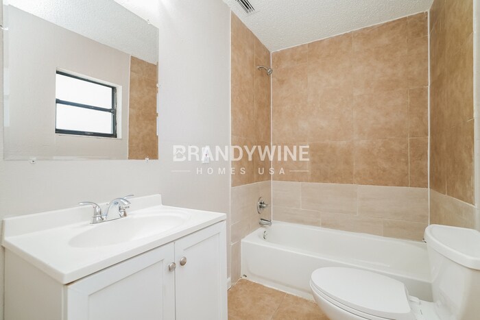 Building Photo - 11704 127th Ave N