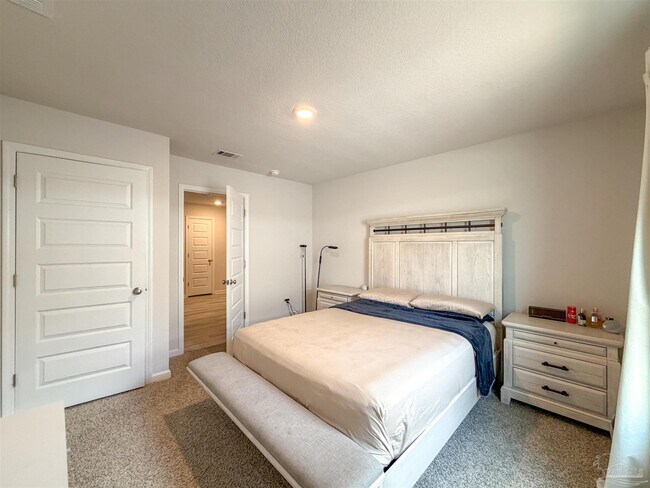 Building Photo - 4382 Redbay Ct