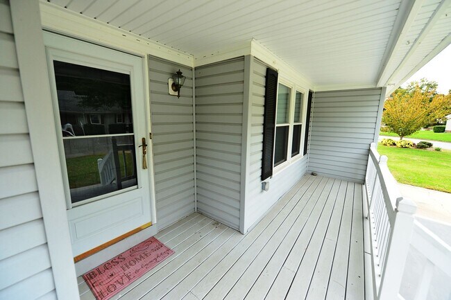 Building Photo - Renovated Ranch in Grassfield High District