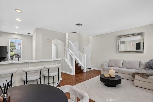 Building Photo - 34 Rue Du Chateau