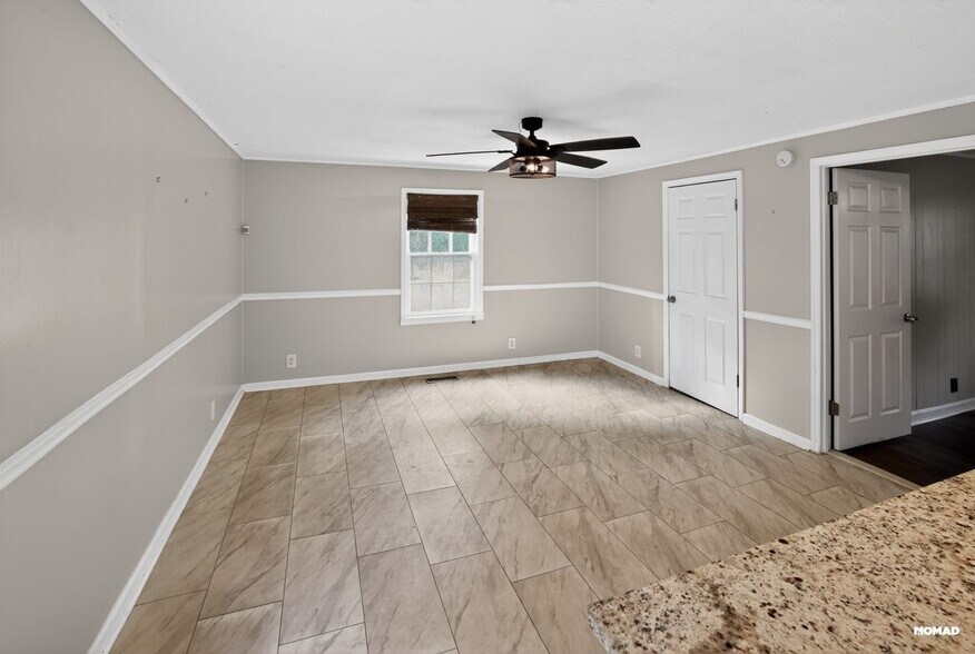 Building Photo - 79 Springbrook Cir