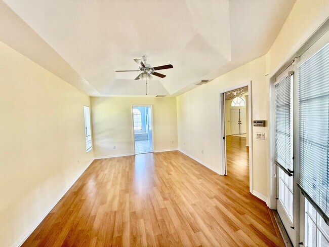 Building Photo - Annual Rental