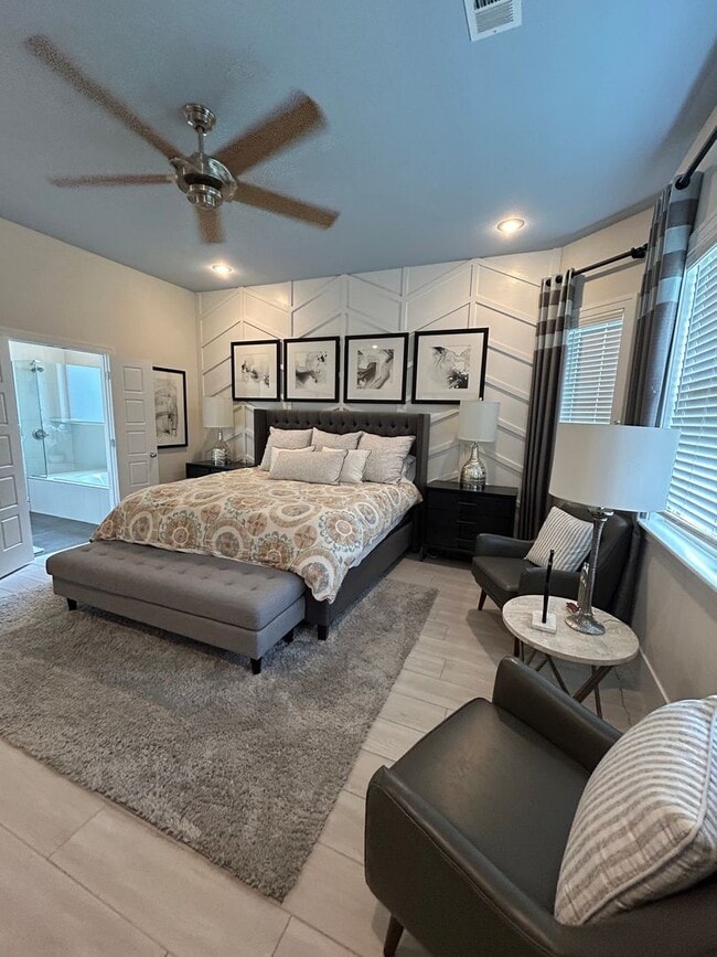 Building Photo - COMING SOON! Fully Furnished Stylish 4-Bed...