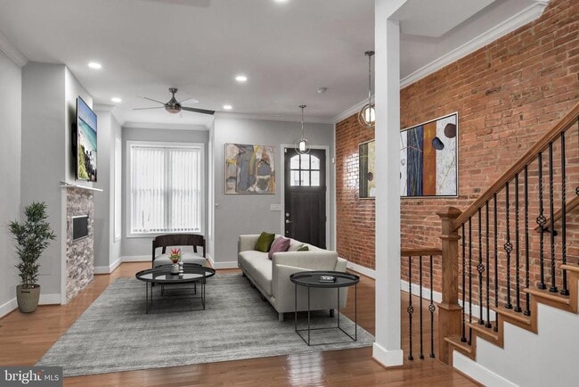 Building Photo - 1310 Riggs St NW