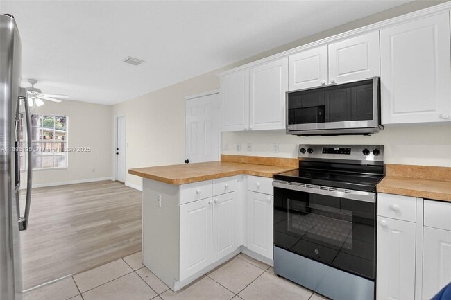 Building Photo - 3829 Dove Landing Rd