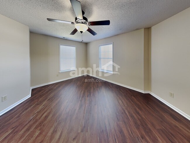 Building Photo - 10794 Timothy Ln