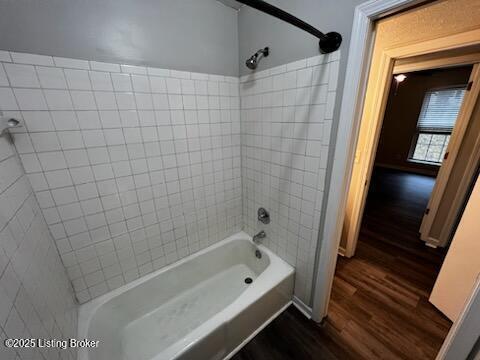 Building Photo - 5505 Baywood Dr