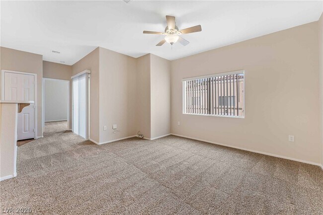 Building Photo - 6170 E Sahara Ave