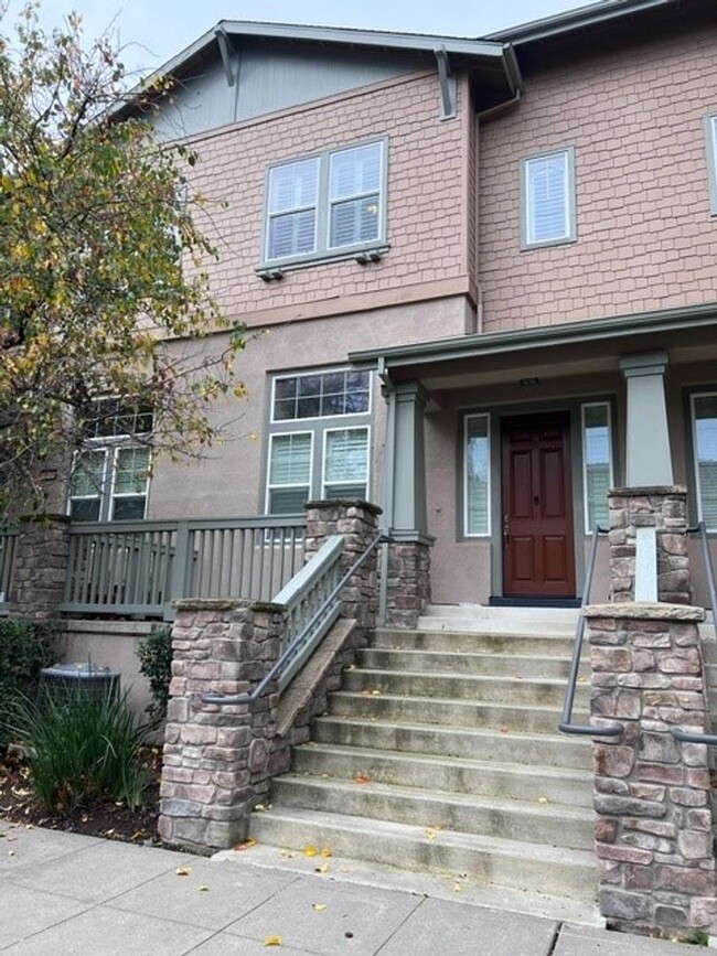Primary Photo - Washington Park Village