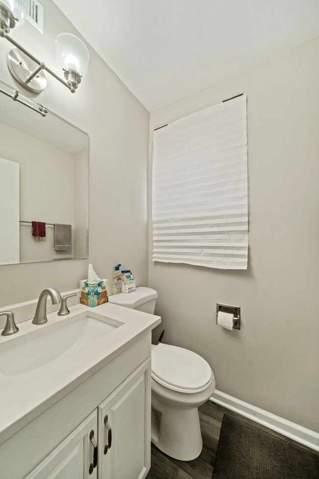 Building Photo - 1436 Portsmouth Ave