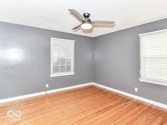 Building Photo - 2407 Baur Dr