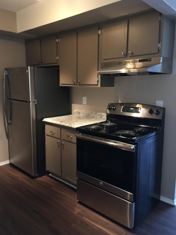 Building Photo - 10000 W Nine Mile Rd