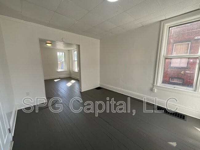 Building Photo - 29 S Hartley St