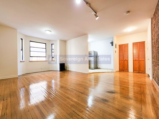 Floorplan - 715 West 172nd Street