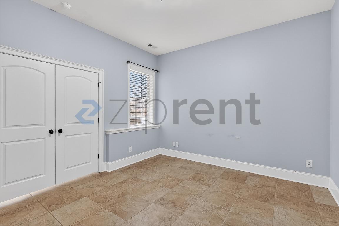 Building Photo - 5029 Ardenwoods Dr