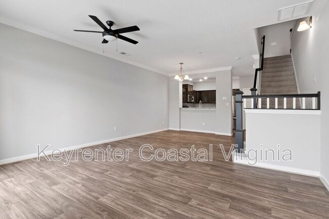 Building Photo - 605 Kathy Ann Way W