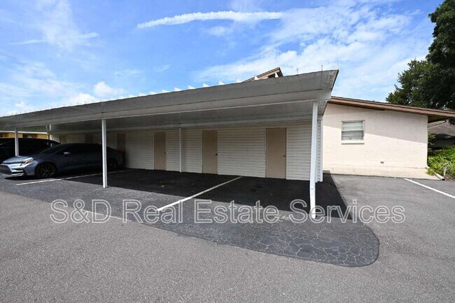 Building Photo - 2025 Sylvester Rd