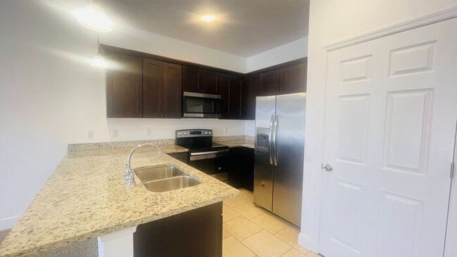 Building Photo - 1595 Cumin Dr