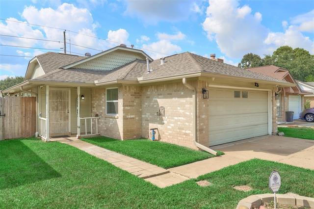 Building Photo - 16151 Barbarossa Dr