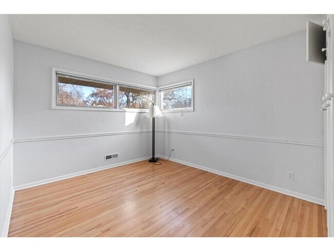 Building Photo - 5528 Merritt Cir