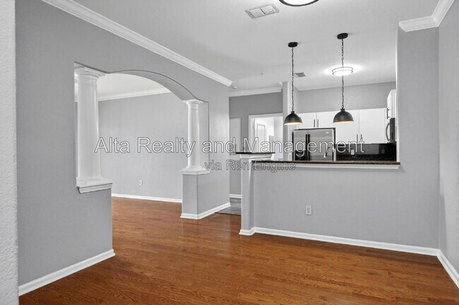 Building Photo - 8290 Gate Pkwy W