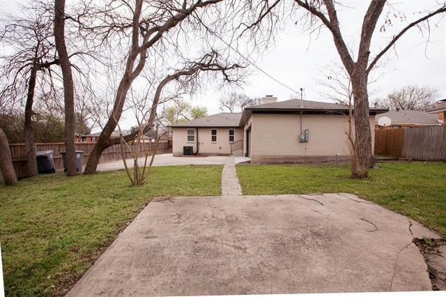 Building Photo - 2386 Chart Dr