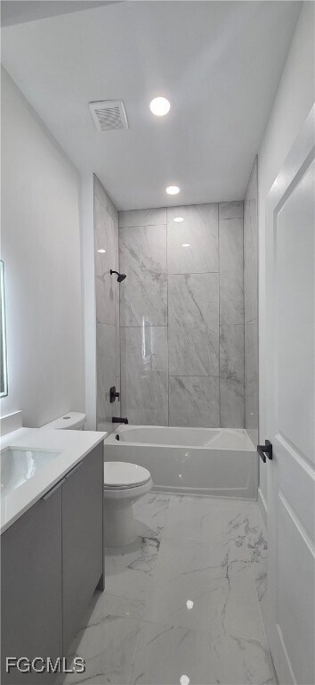 Building Photo - 2013 NE 15th Pl