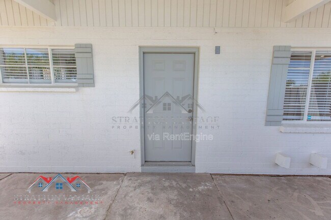 Building Photo - 2912 W Butler Dr