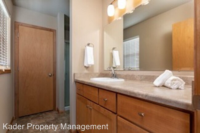 Building Photo - 4 br, 3 bath House - 6958 Reston Heights Dr.