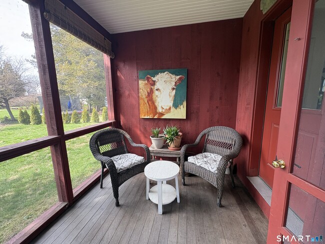 Building Photo - 9 Sunset Beach Rd