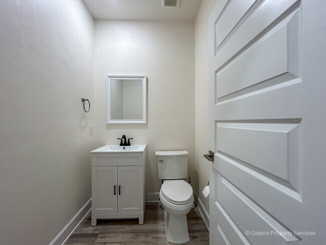 Building Photo - *Newly Built* 4-Bedroom 2.5 Bath Home