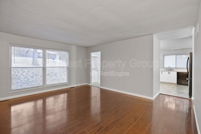 Building Photo - 19 Stone Mill Ln