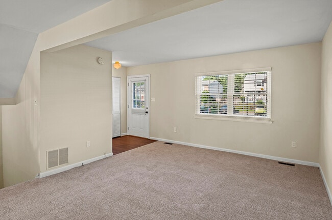 Building Photo - 12332 Boncrest Dr