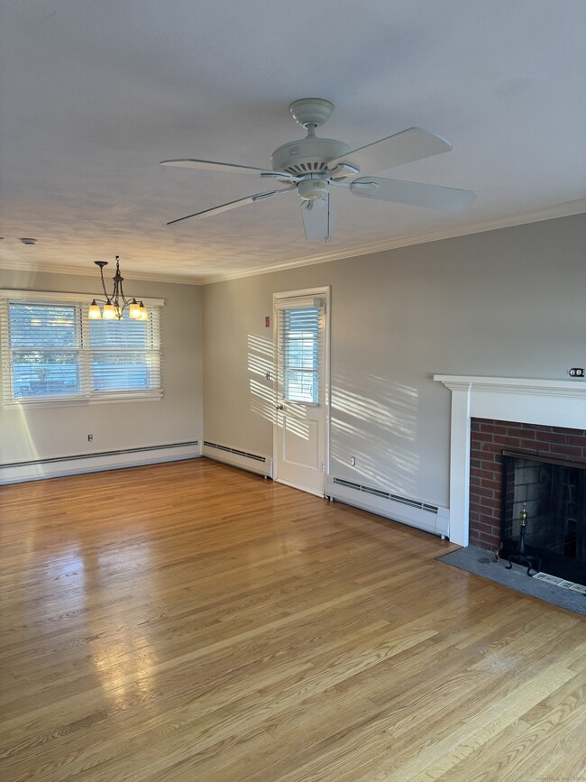 Building Photo - 25 Fenwood Rd