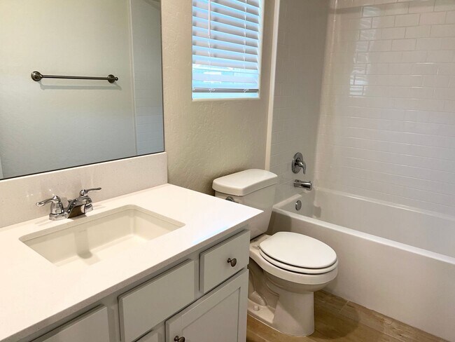 Building Photo - Brand new 3 bedroom / 2.5 bath in Clovis Unified School District