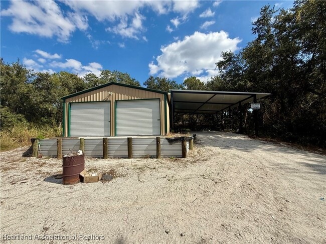 Building Photo - 2092 SW Nassau