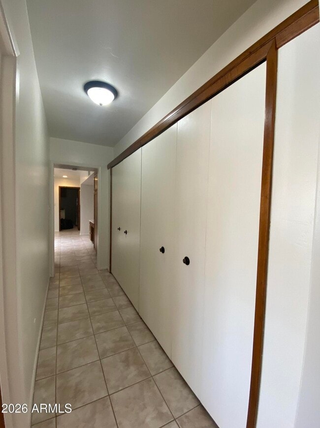 Building Photo - 8215 E Windsor Ave