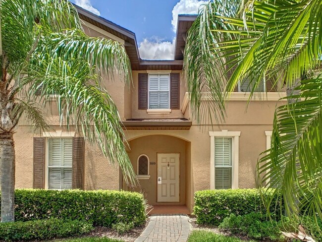 Building Photo - 3010 Calabria Ave